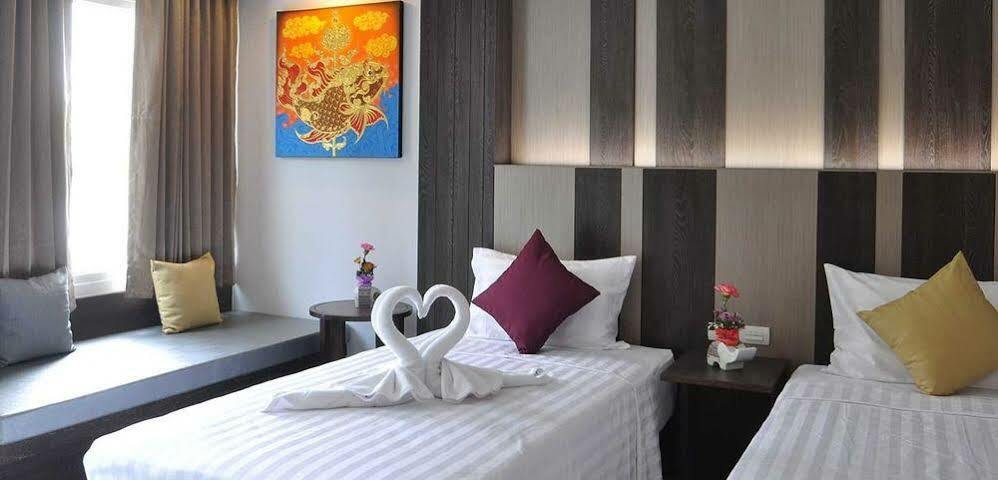 Vareena Palace Hotel Pattaya Zewnętrze zdjęcie